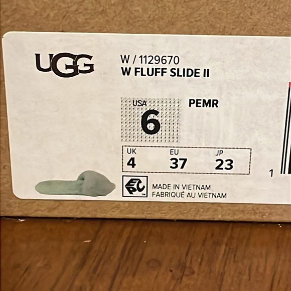 Ugg Fluff II Sheepskin Slide Shoes Sandals new green Womens Size 6 - Picture 13 of 13